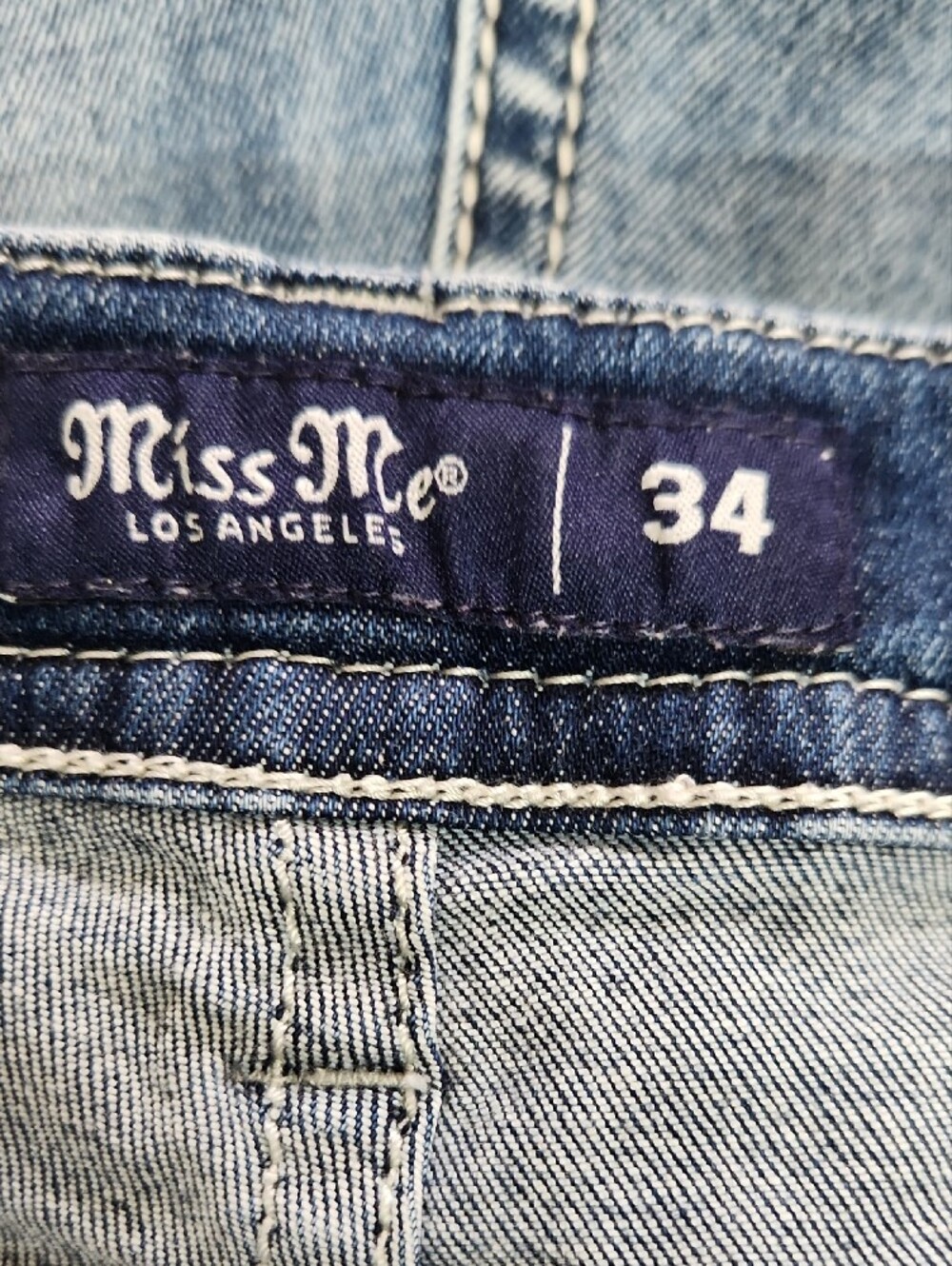 Miss Me Light-Mid Wash Flared Jeans - Picture 3 of 6